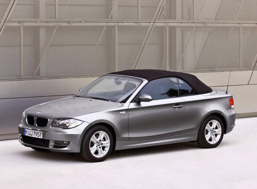  BMW 118d Convertible (E88) 2008 года  (WW) (фото 8 из 15)